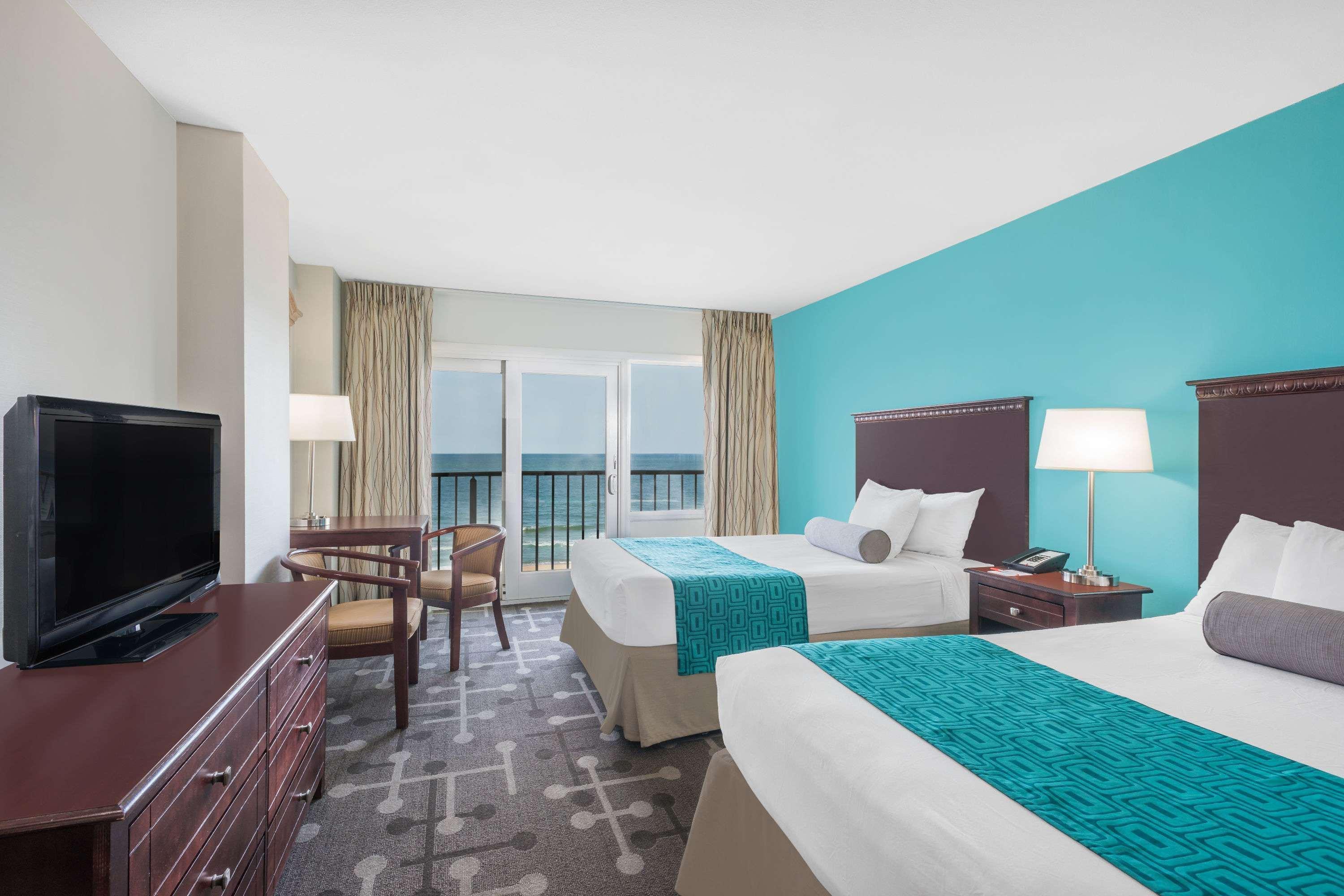 Howard Johnson By Wyndham Ocean City Oceanfront Экстерьер фото