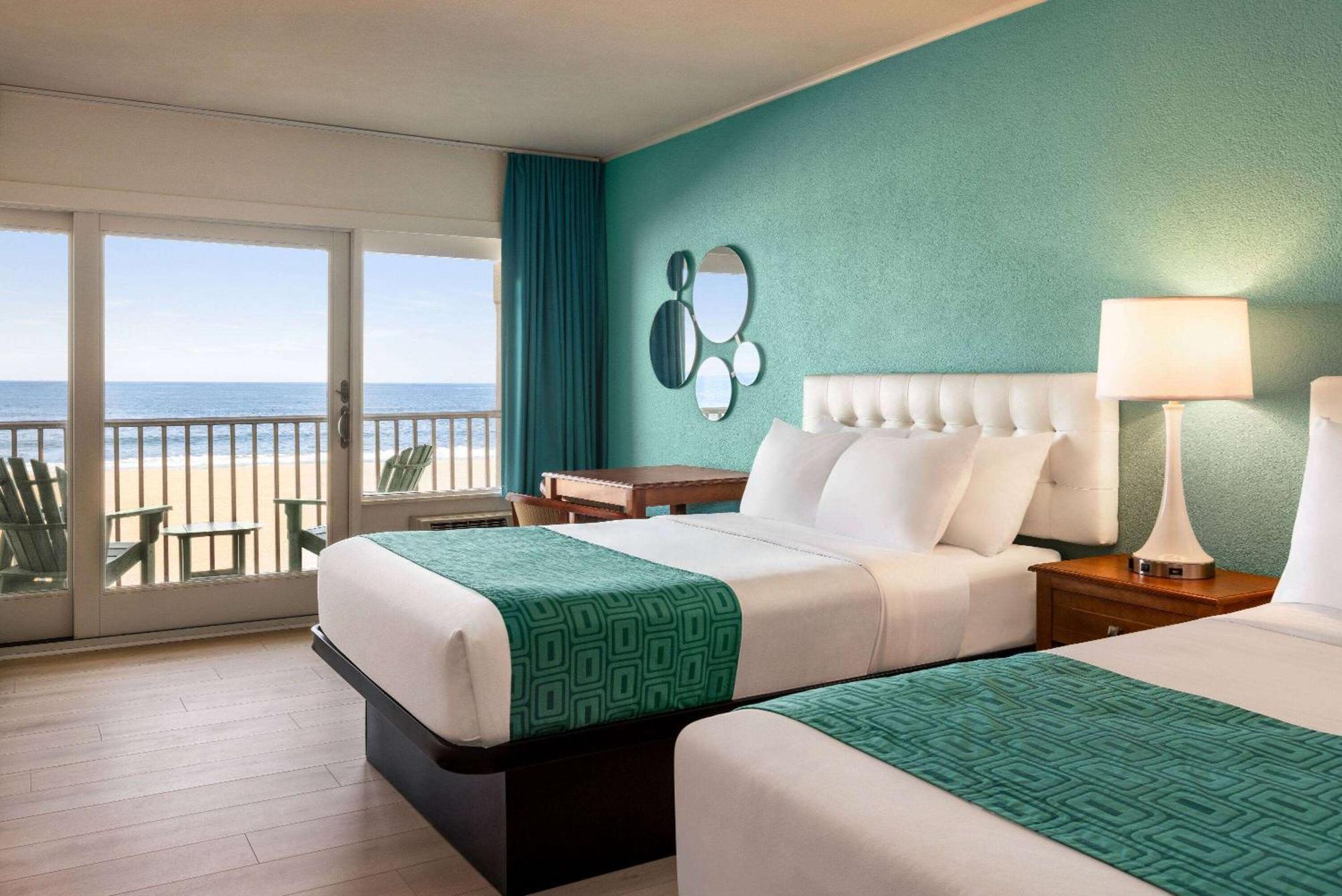 Howard Johnson By Wyndham Ocean City Oceanfront Экстерьер фото